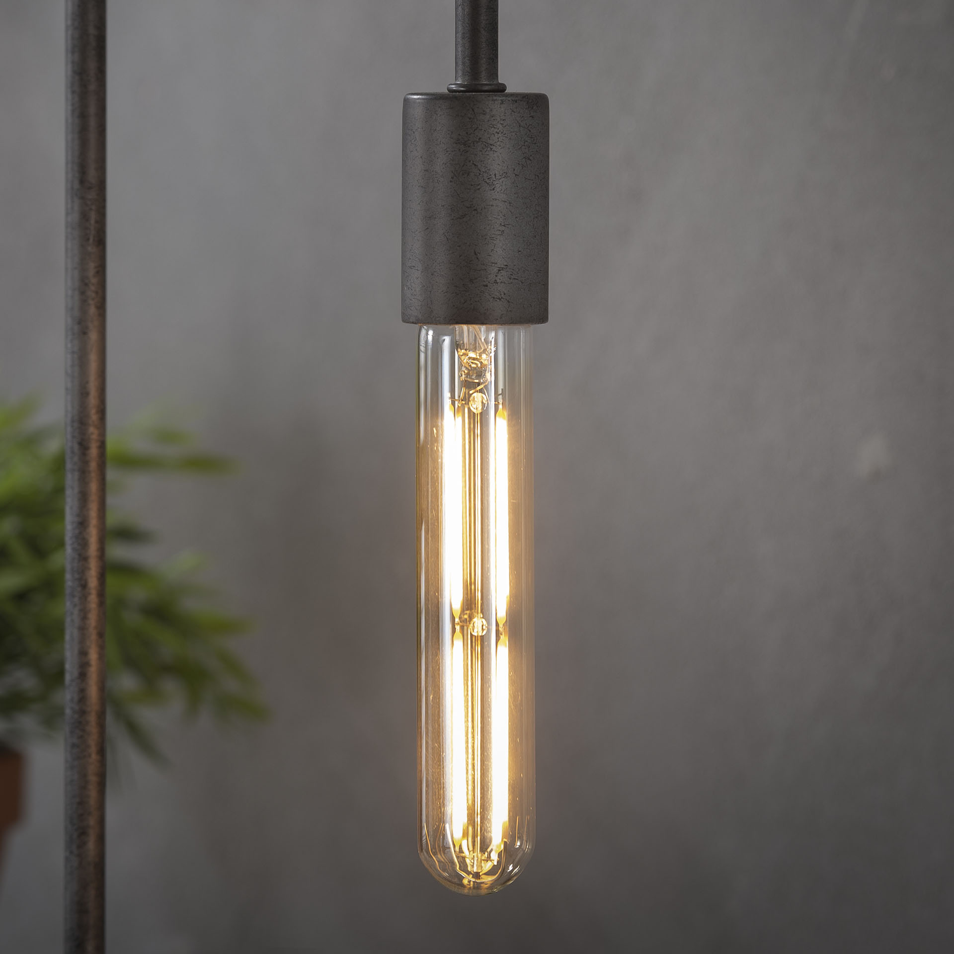 Ampoule tube 18,5 cm ambré LED filament lumière chaude (E27)