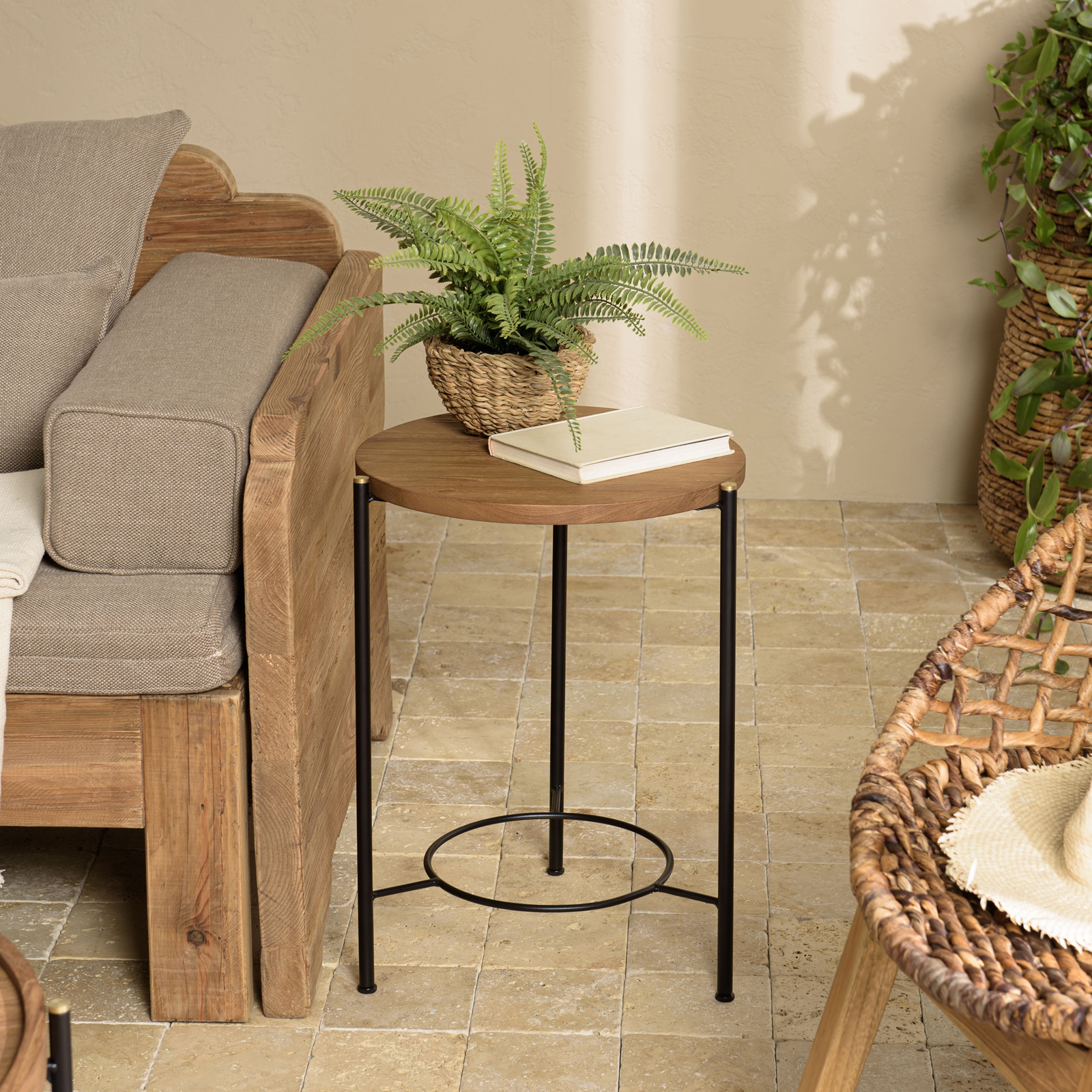 Bout de canapé rond en teck recyclé et métal 42 cm SWING