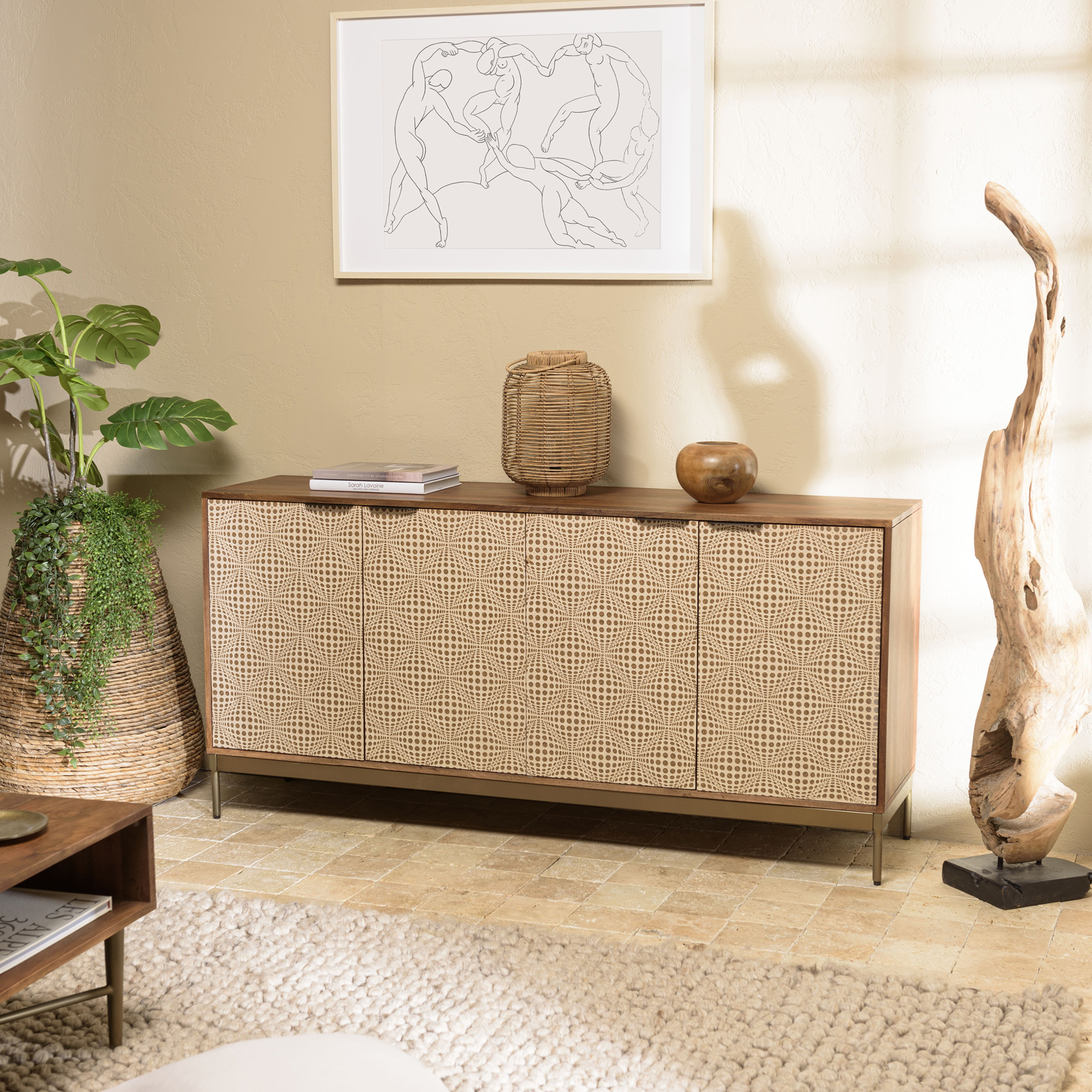 Buffet vintage manguier 4 portes motifs losanges pieds métal doré KANHA