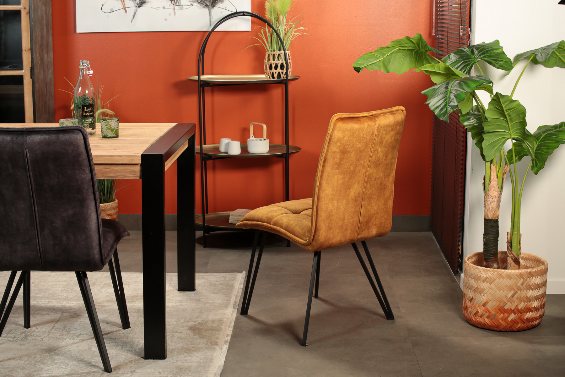 Chaise de salle à manger ocre avec pieds épingle (lot de 2) MALMOE
