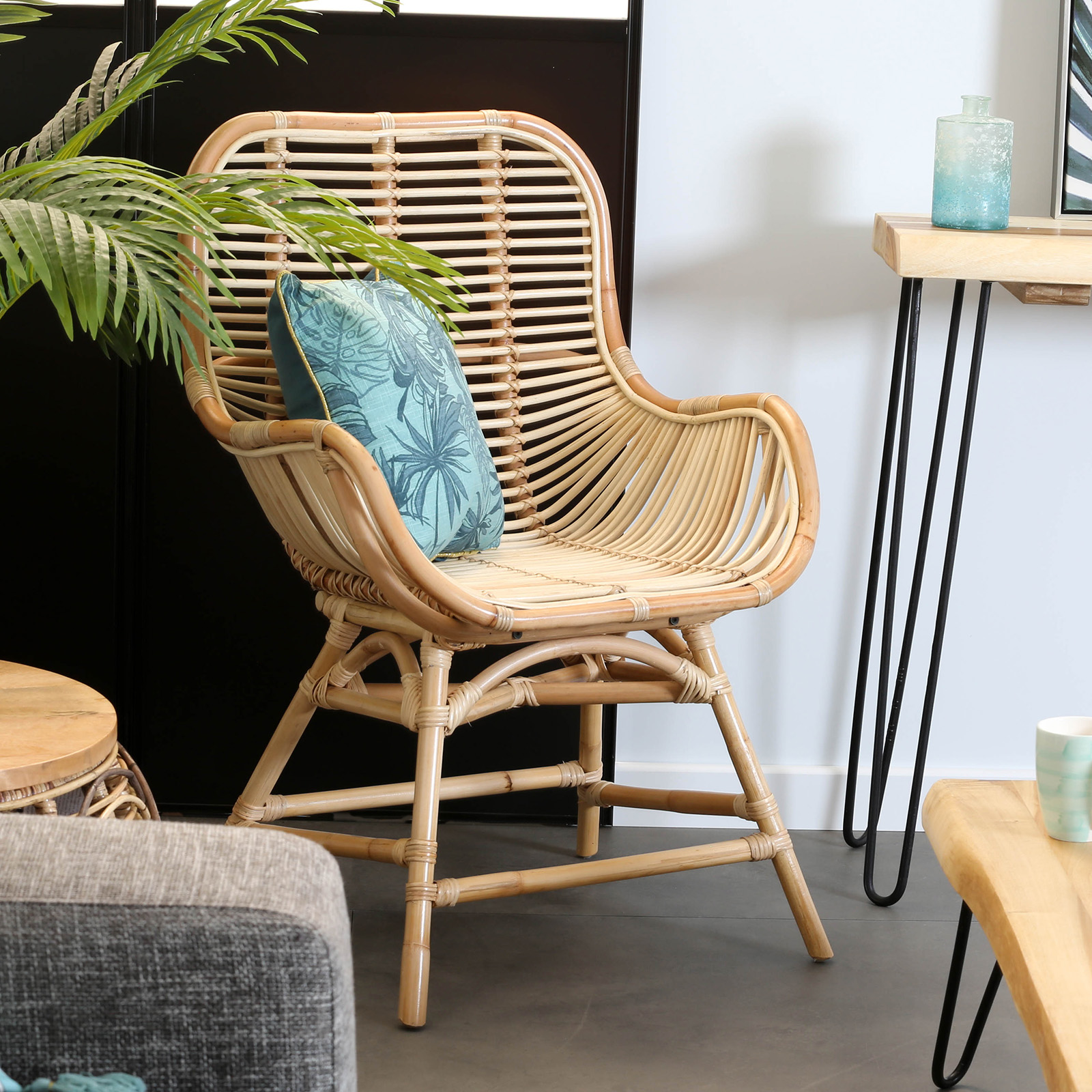 Chaise fauteuil en rotin