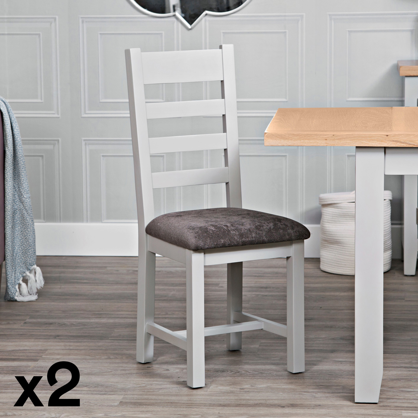 Chaise grise en chêne avec barreaux (lot de 2) PAROS