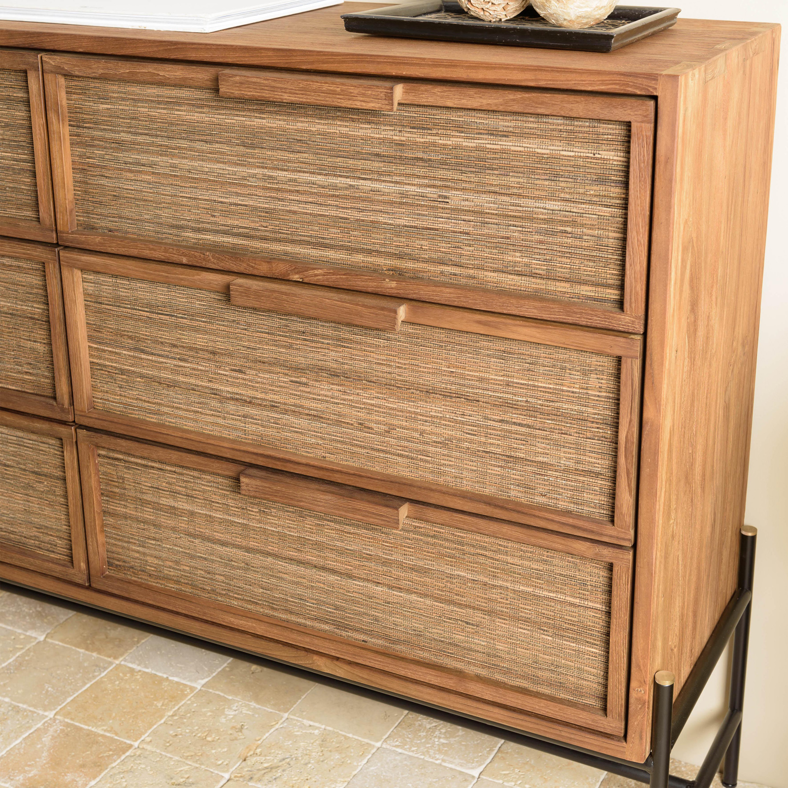 Commode 6 tiroirs en bois recyclé et tressage coco SWING