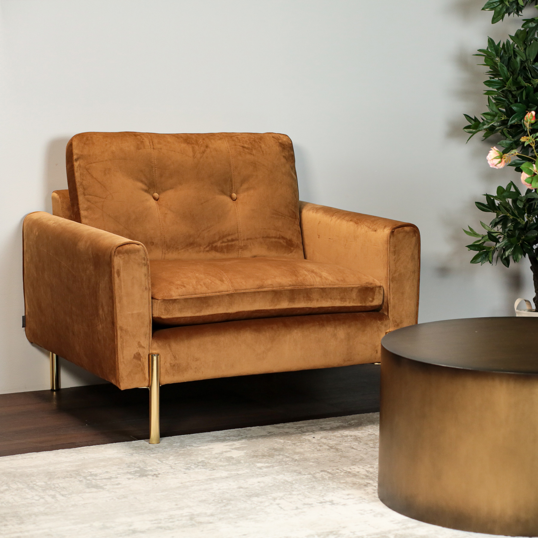 Fauteuil de salon en velours camel GLASGOW