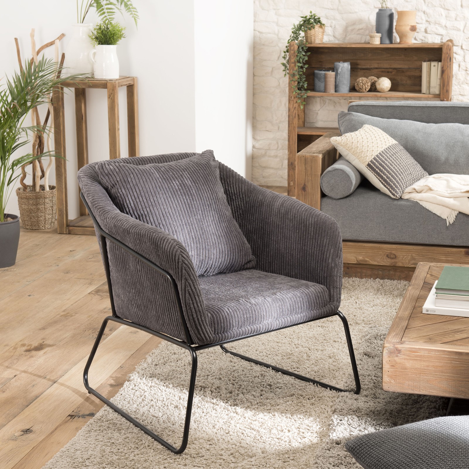 Fauteuil gris anthracite en velours côtelé TIM