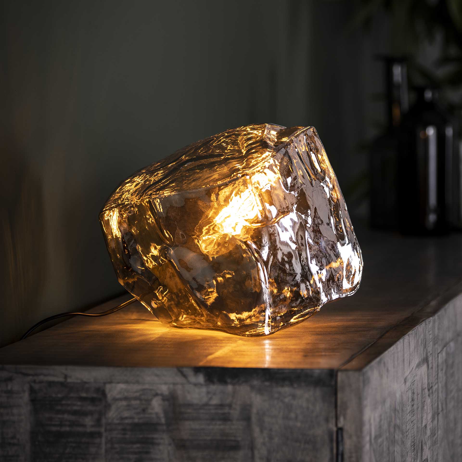 Lampe à poser contemporaine effet glaçon finition chromée NIAGARA