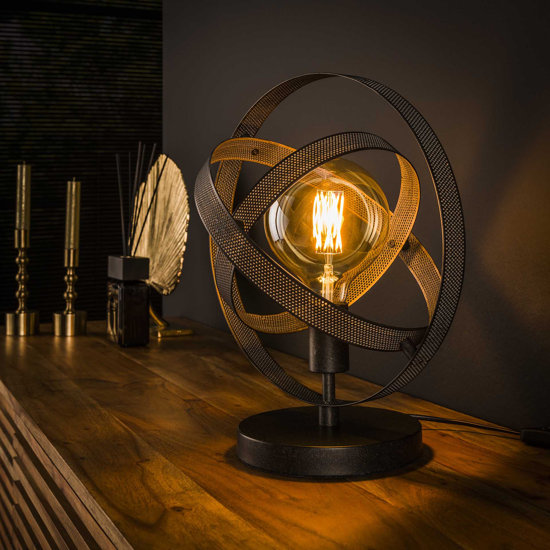 Lampe à poser industrielle forme globe RALF