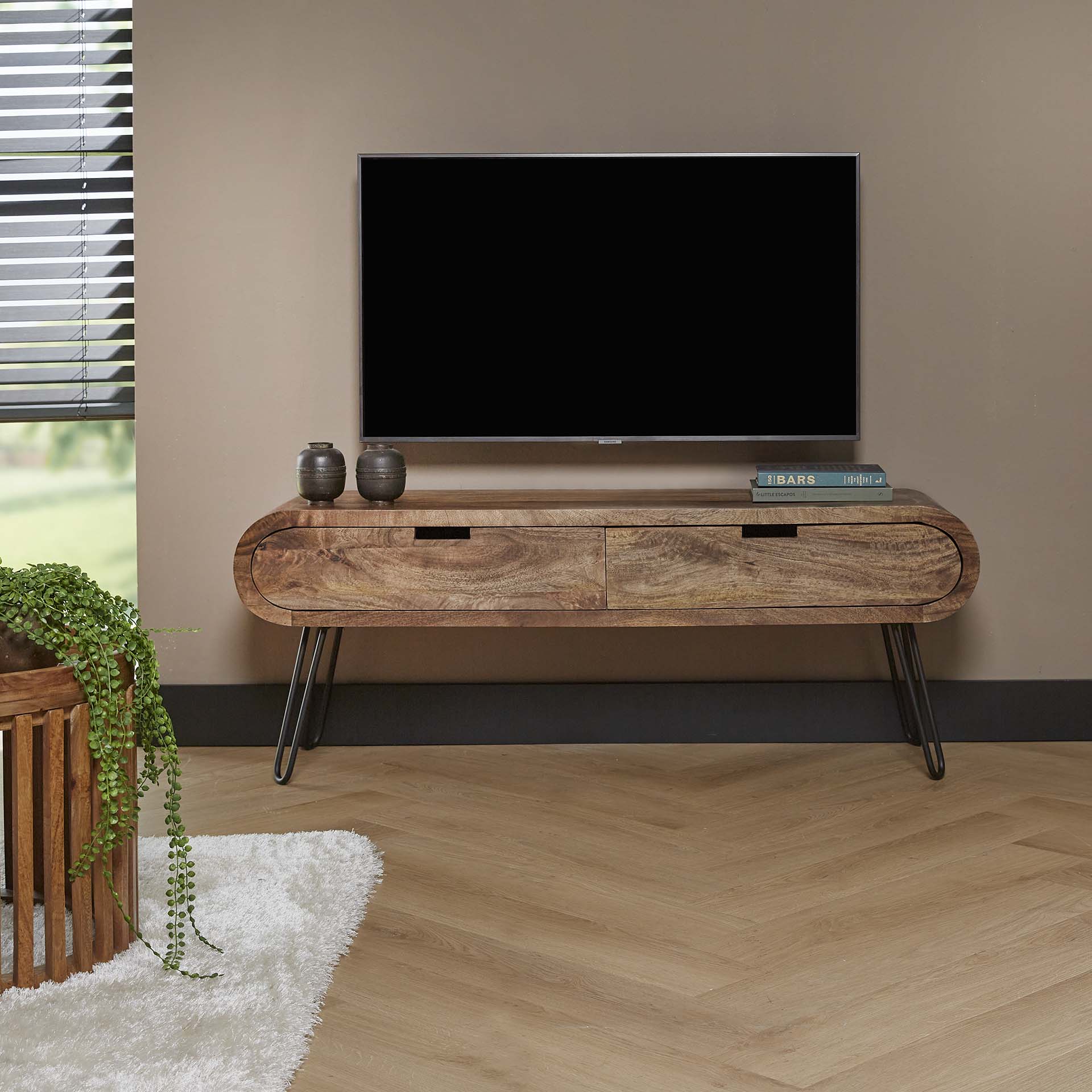 Meuble tv en bois forme oblongue NIAGARA