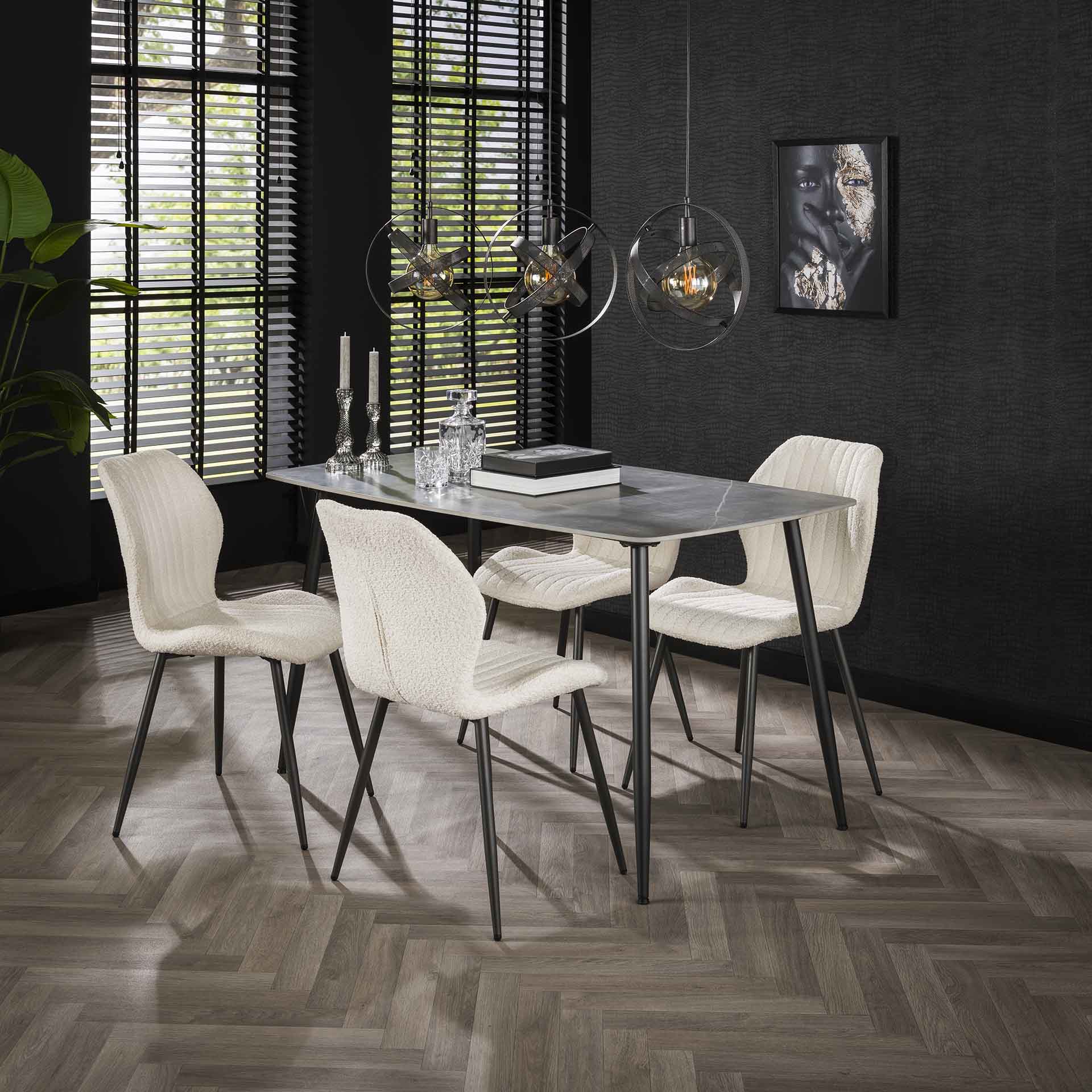 Petite table à manger en céramique grise 140 cm GALWAY