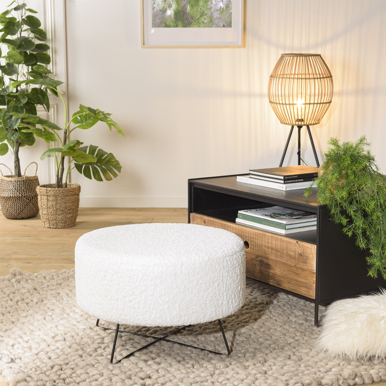 Pouf de salon blanc tissu bouclettes TIM