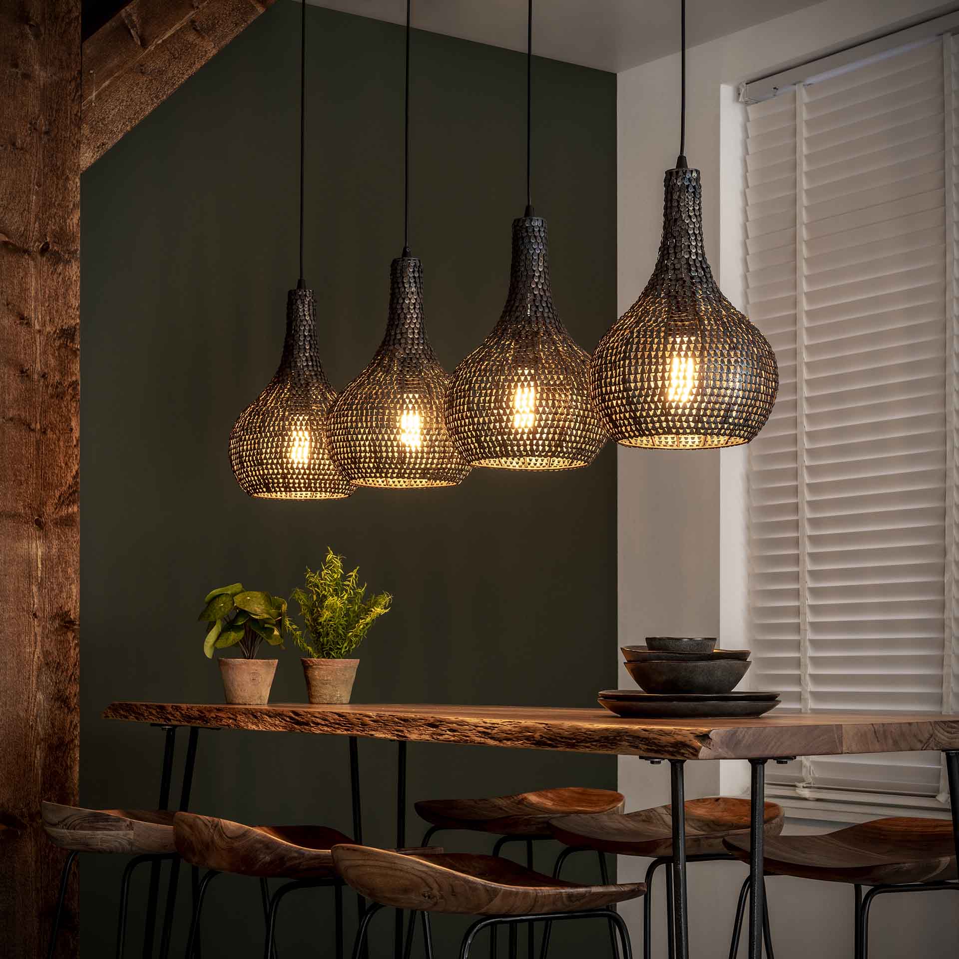 Suspension contemporaine 4 lampes gouttes effet maille TRIBECA