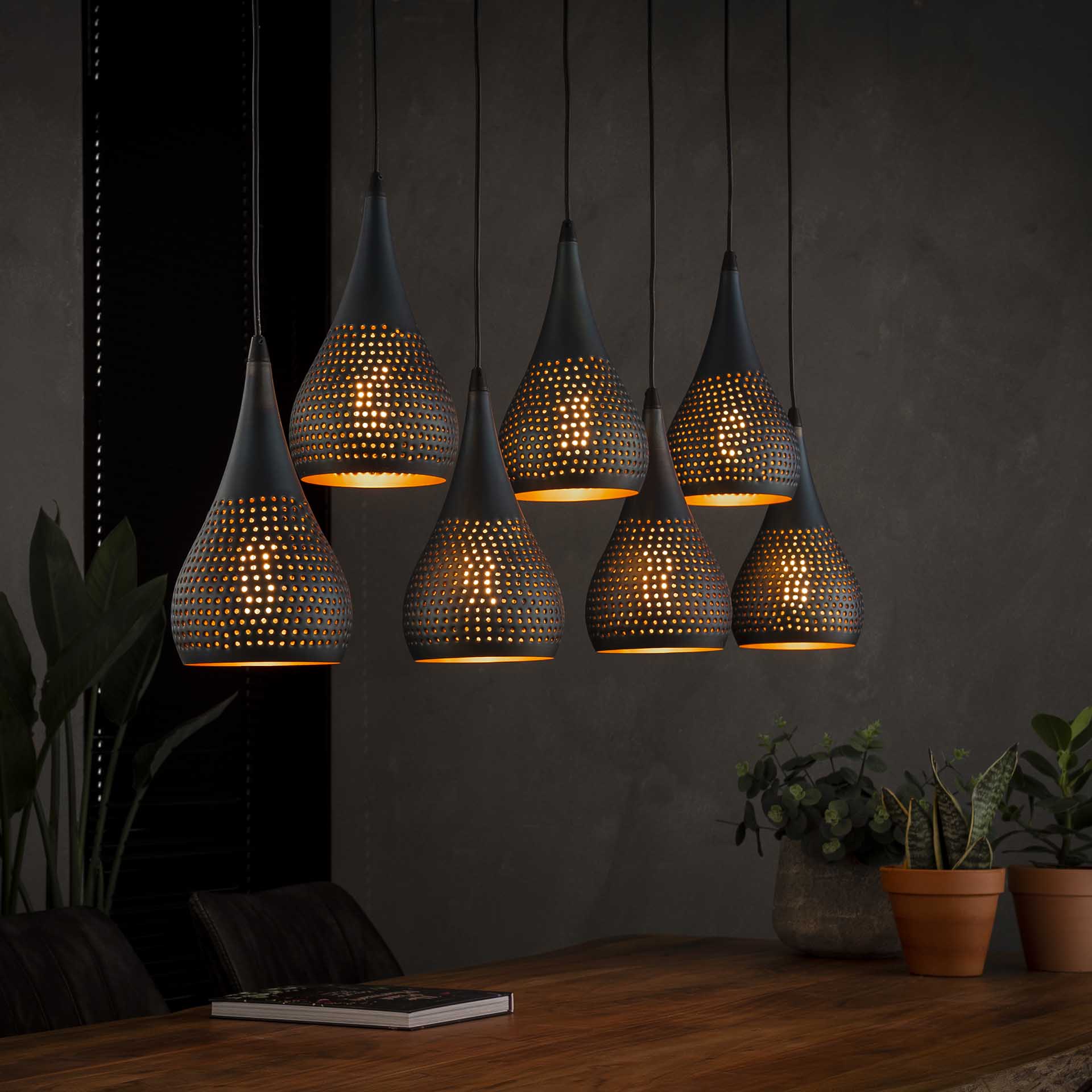 Suspension moderne goutte 7 lampes ajourées RALF