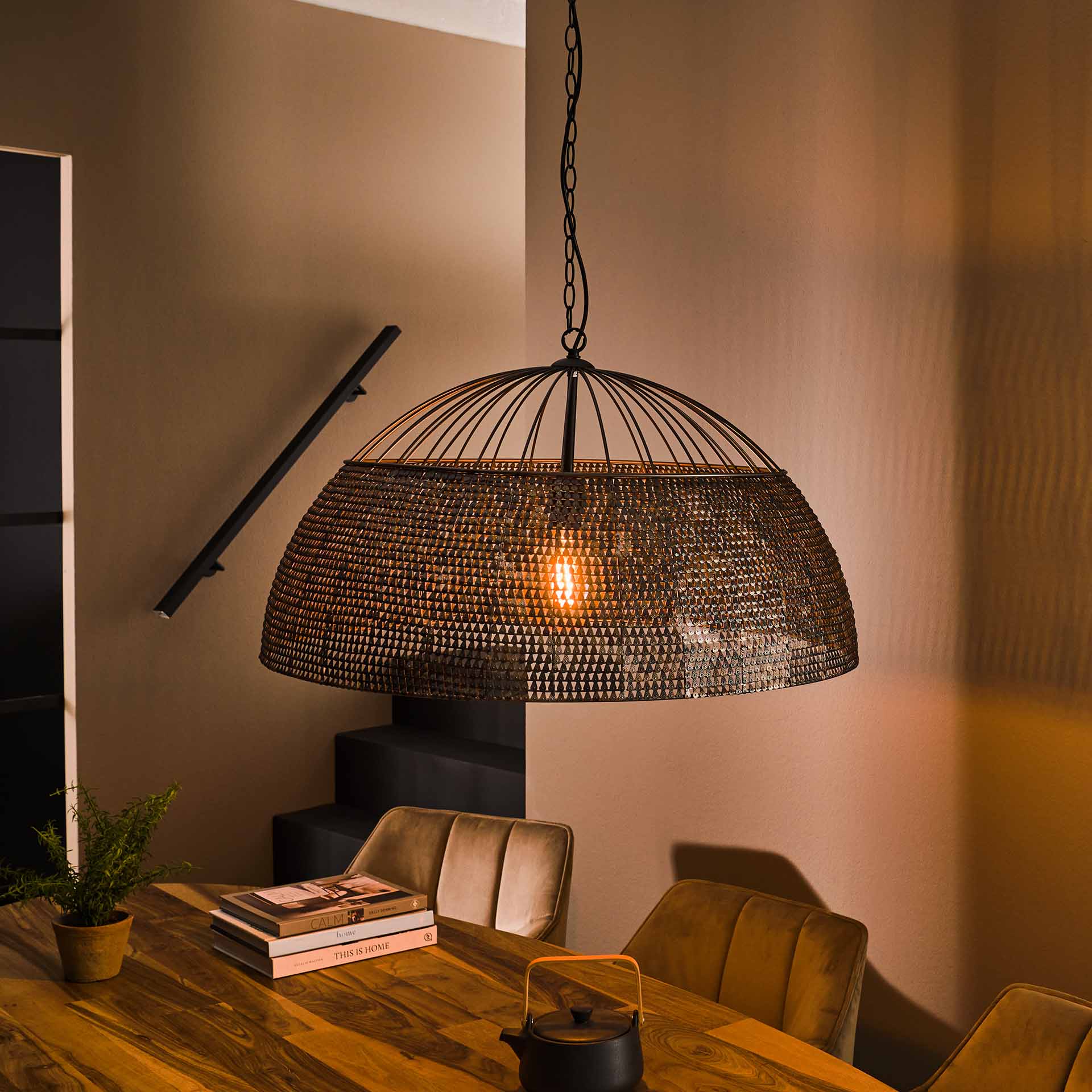 Suspension vintage en métal brun sombre travaillé Ø80 cm TRIBECA