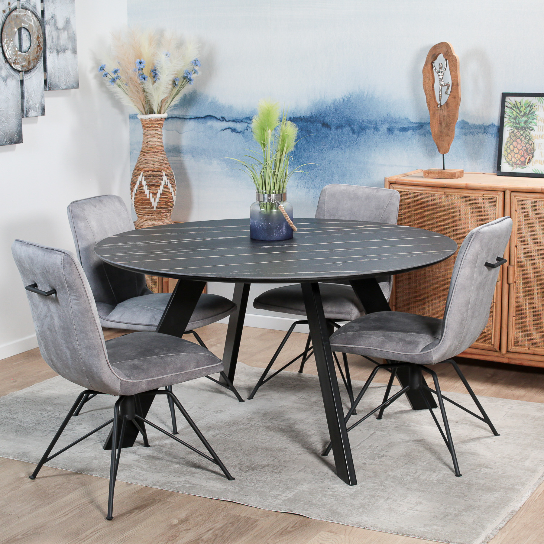 Table à manger en céramique noire mate forme ronde 140 cm BERGAME