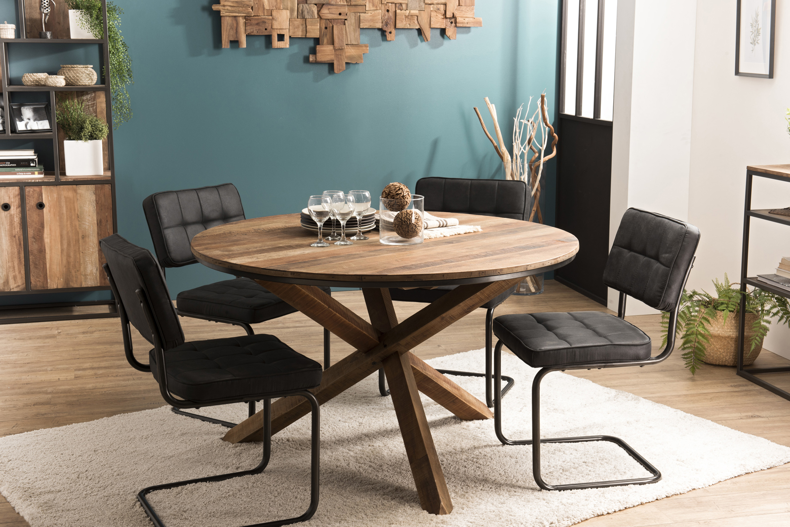 Table à manger ronde teck recyclé D130 SWING