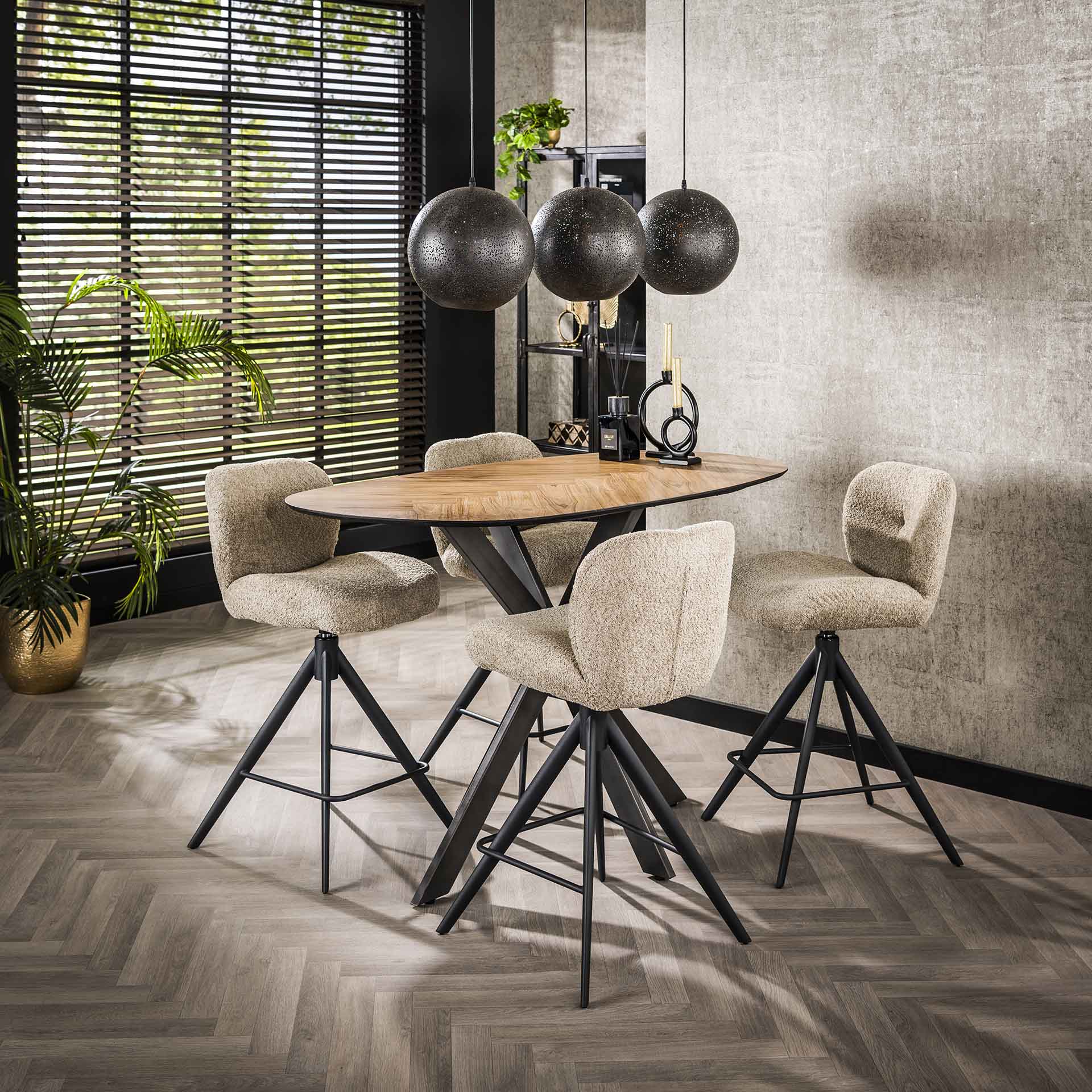 Table bar teck bords arrondis motif chevron 140 cm MAYA