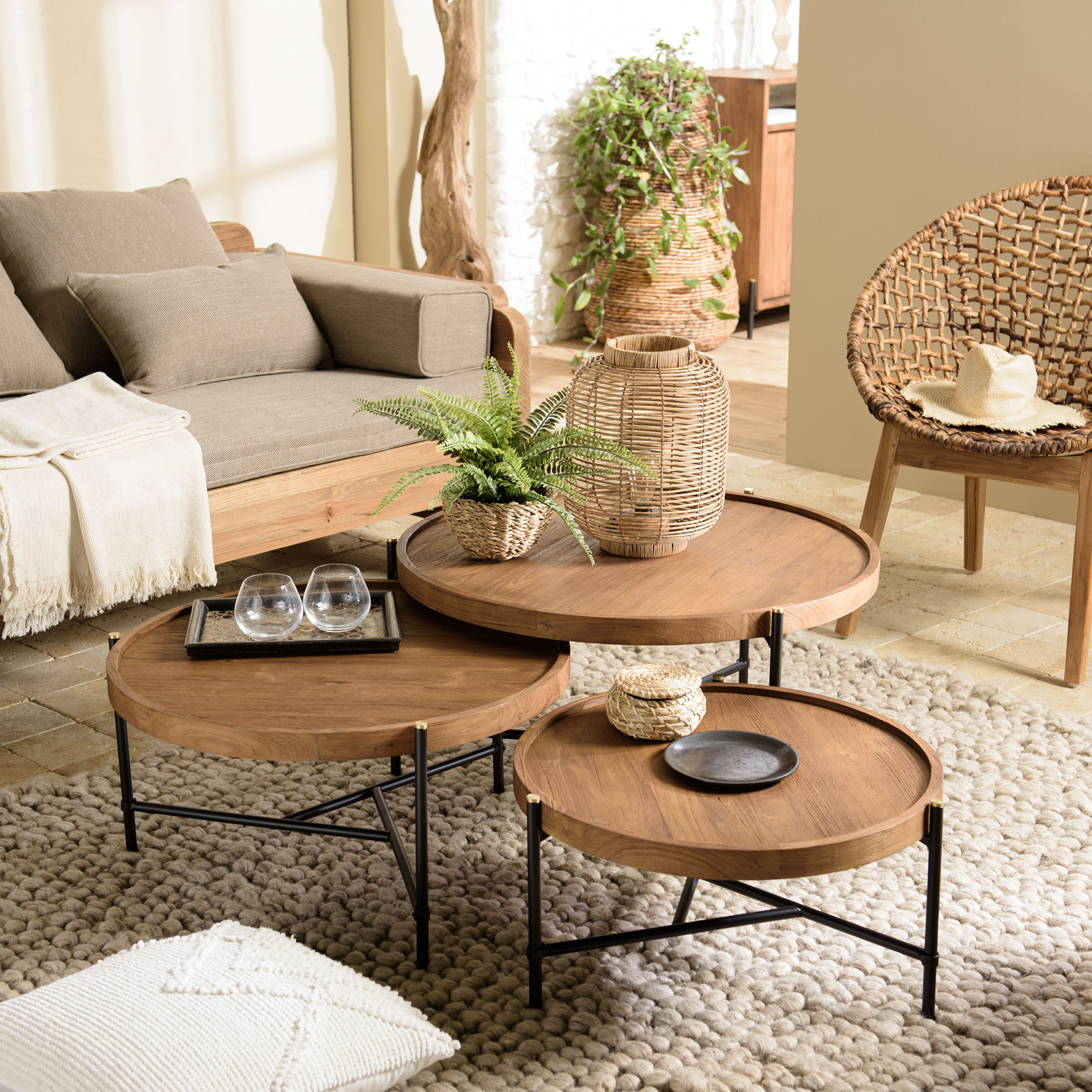 Table basse gigogne ronde en teck recyclé (lot de 3) SWING