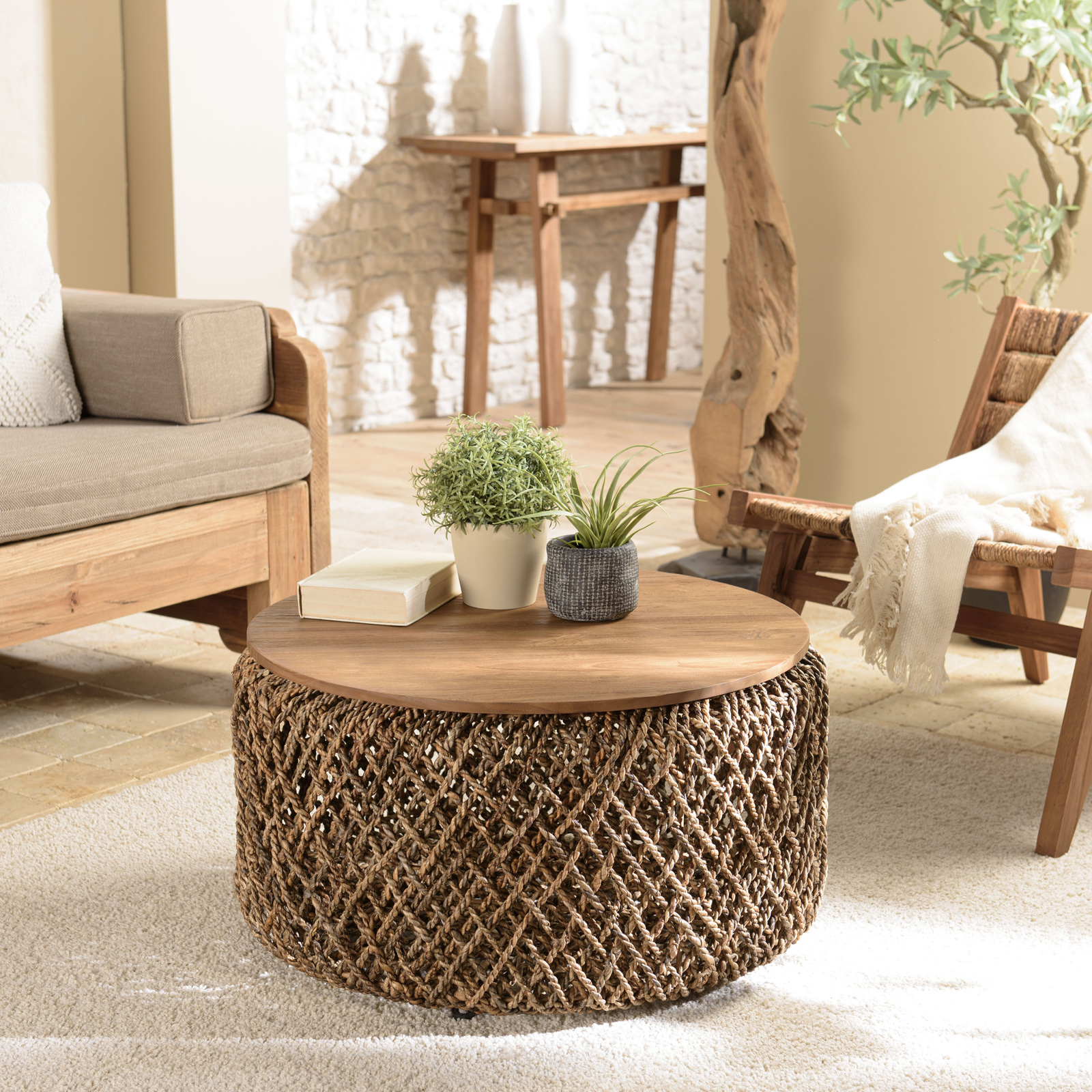 Table basse ronde 70 cm fibre tressée et bois SWING