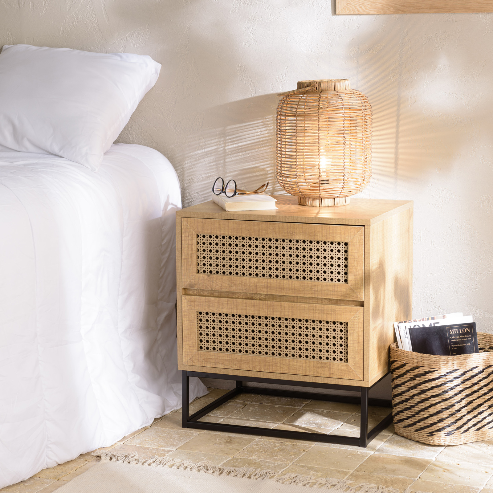 Table de chevet bois naturel 2 tiroirs cannage ALCUDIA