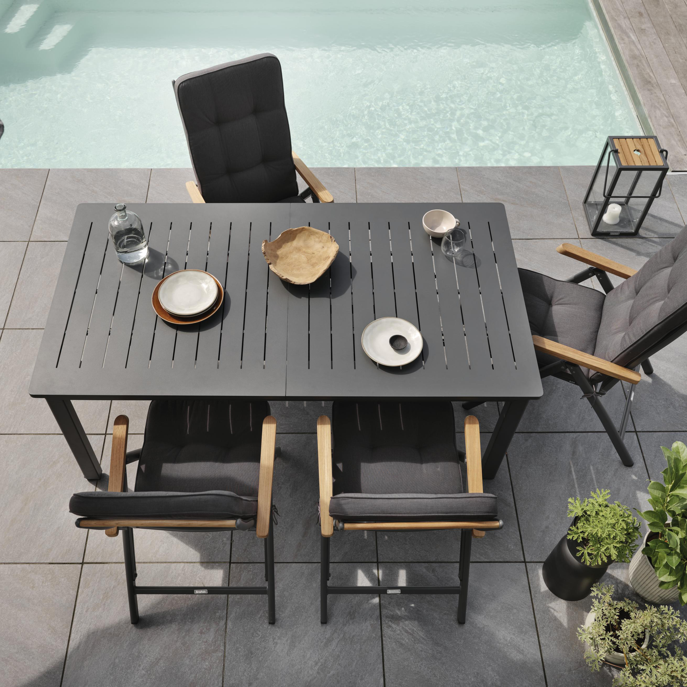 Table de jardin extensible en aluminium gris ardoise 194/314 cm OSLO