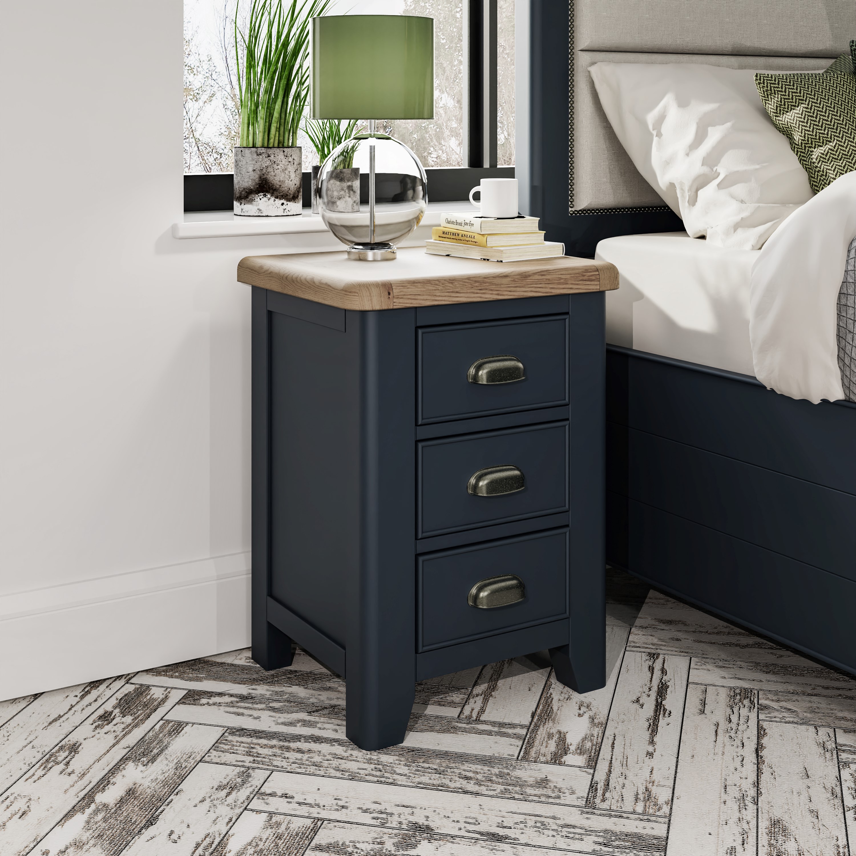 Table de nuit en bois finition bleu profond 3 tiroirs 65 cm HOVE